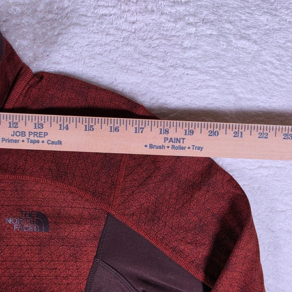 NEW The North Face 1/4 Zip Pullover Mens S/P Red Brown Geometric L/S NF0A37JV